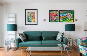 The Camden Look Holiday Home