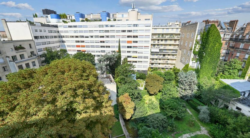 Photo of Paris Unfolded