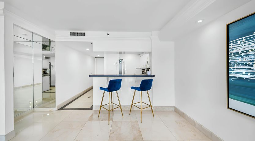 Photo of The Bay & the City