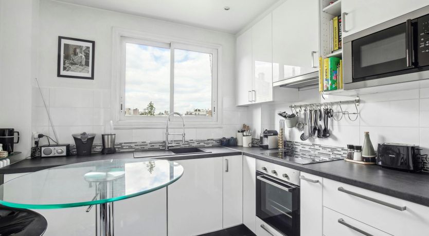 Photo of Court & Pitch