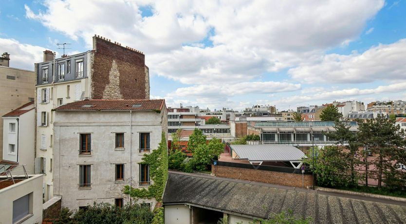 Photo of Court & Pitch