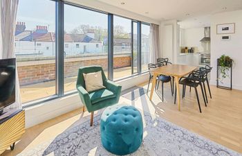 Brighton Palm Holiday Home