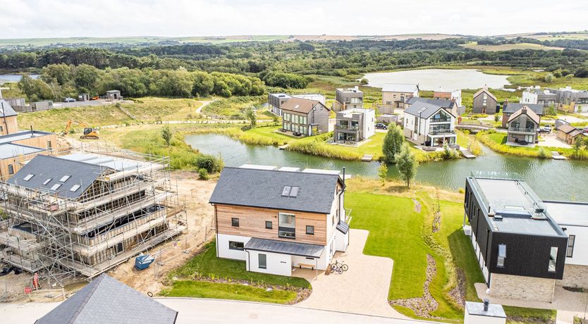 Photo of Harbour Estate