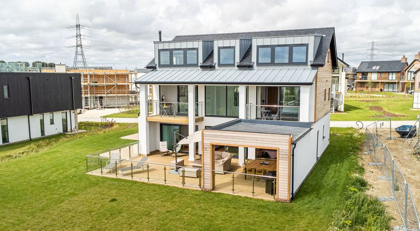 Photo of Harbour Estate