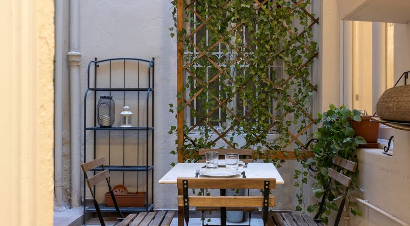 Photo of Jade Stone House