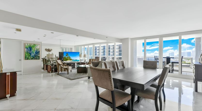 Photo of Miami Dream