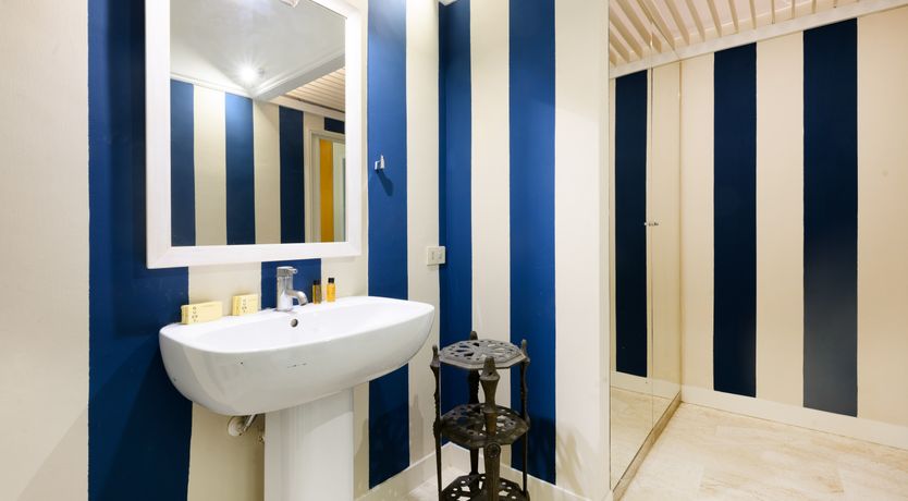 Photo of Renaissance Rose