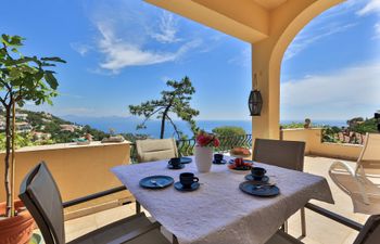 The Gentle Coast Holiday Home