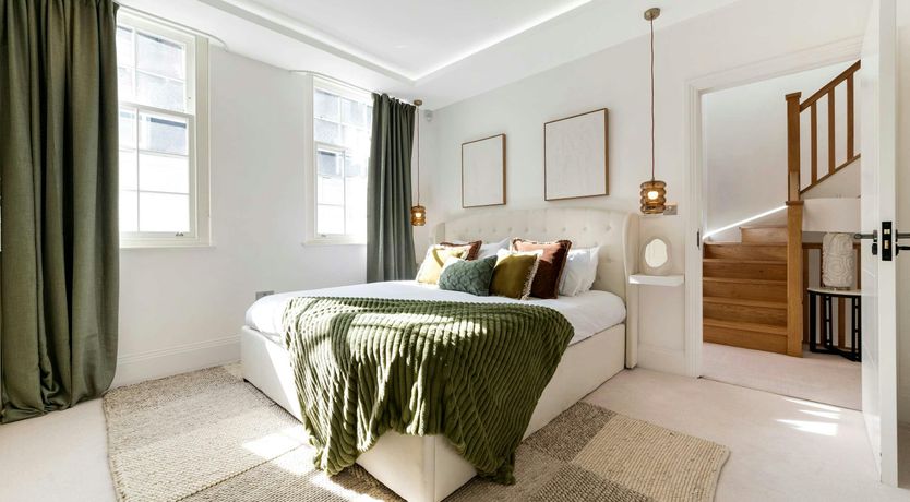 Photo of Lady Belgravia