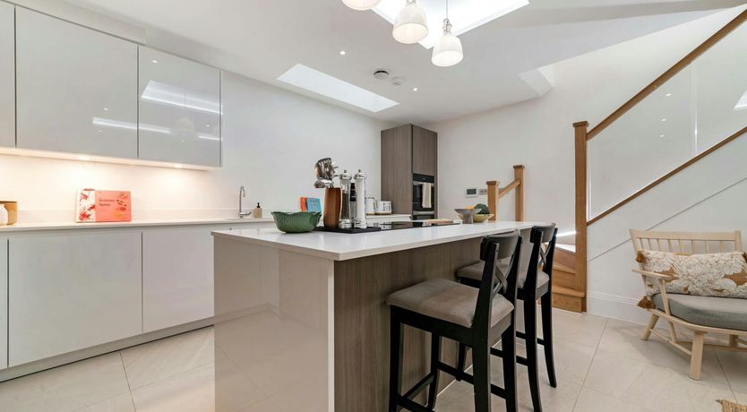 Photo of Lady Belgravia