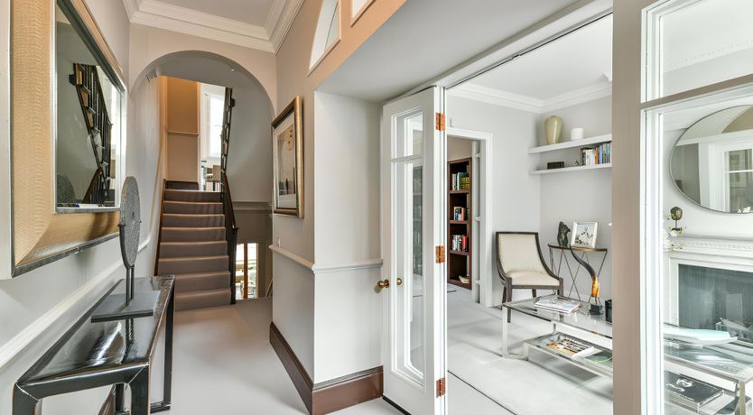 Photo of Grand Mansion