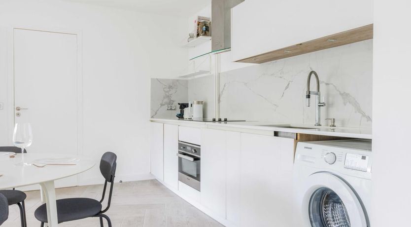 Photo of Seine Stroll