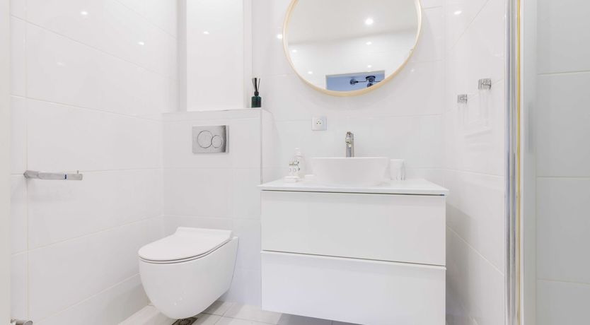 Photo of Seine Stroll