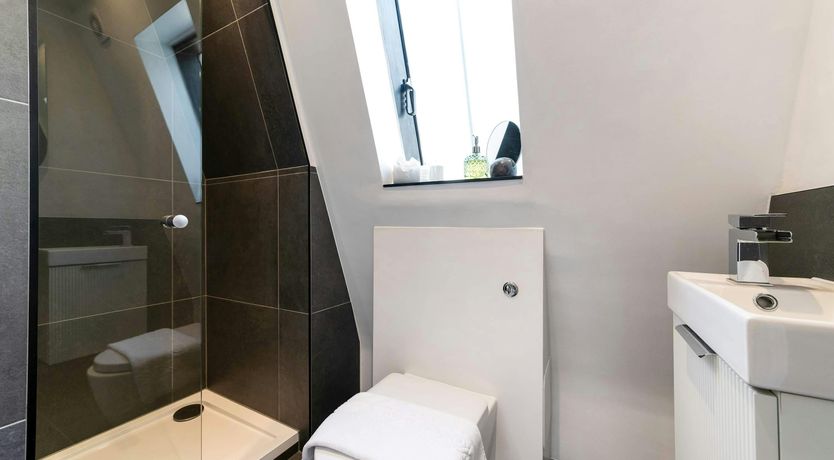 Photo of Hyde Park Luxe