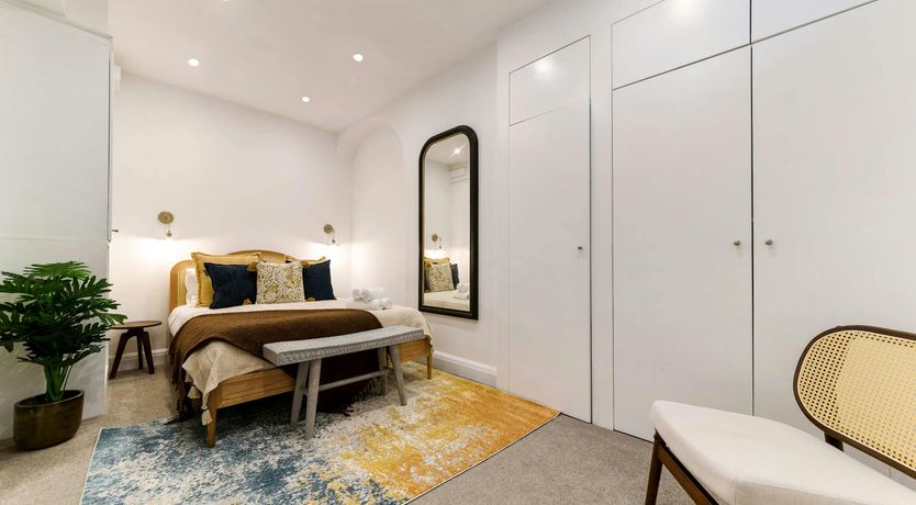 Photo of Hyde Park Luxe