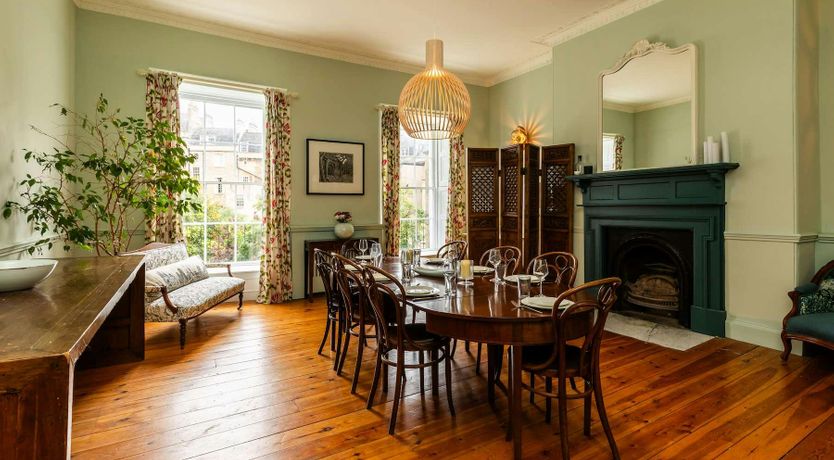 Photo of The Georgian Jewel