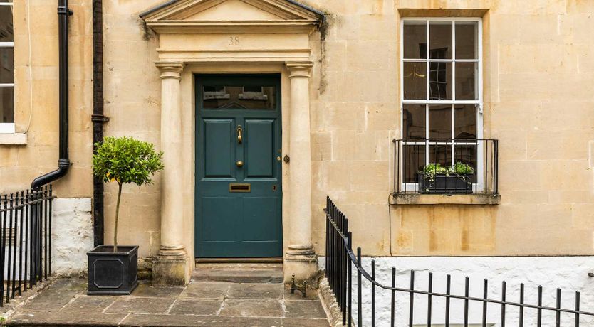 Photo of The Georgian Jewel