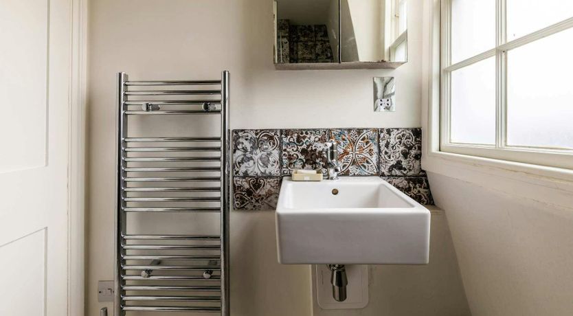 Photo of The Georgian Jewel