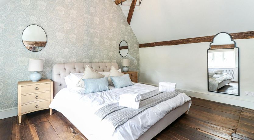 Photo of Chipperfield Farmhouse