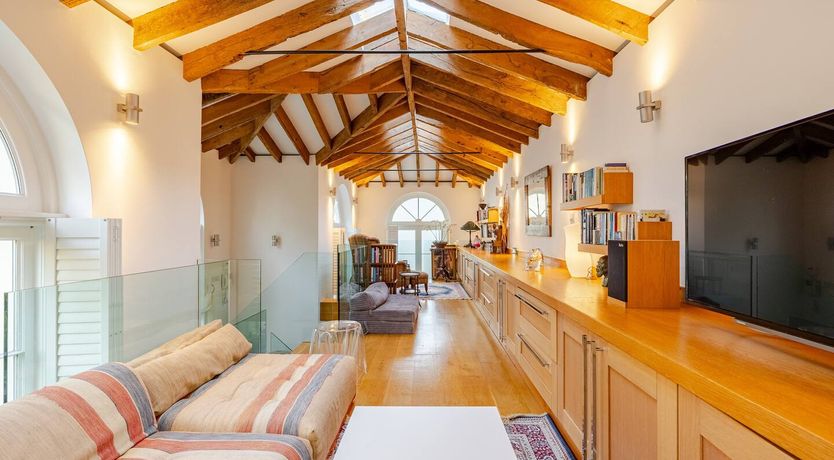 Photo of Grand Estate