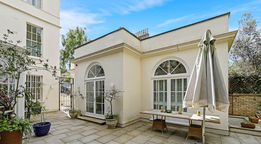 Photo of Grand Estate