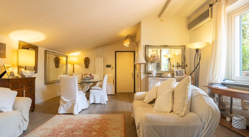 Photo of Florentine Nights