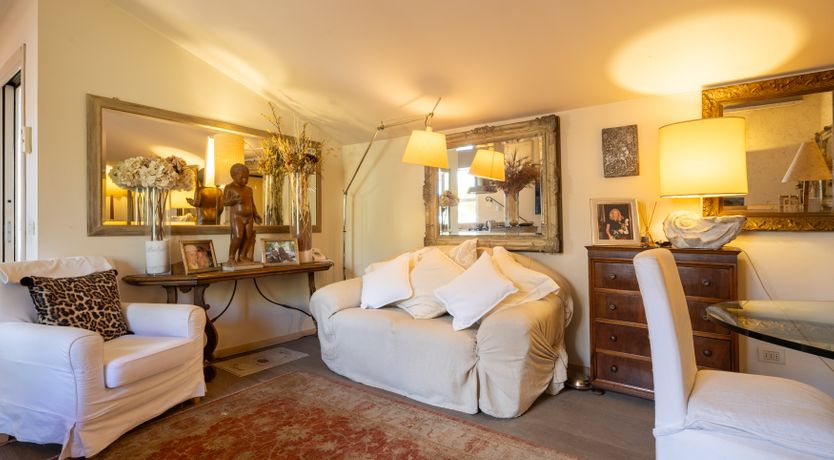 Photo of Florentine Nights