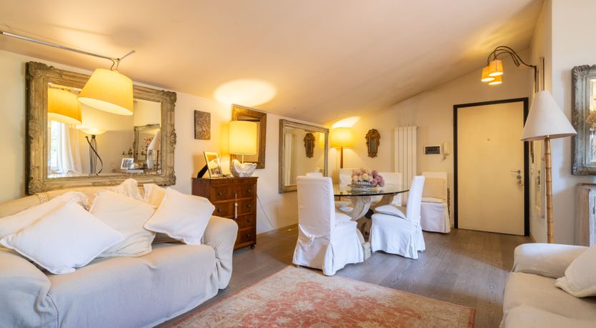 Photo of Florentine Nights