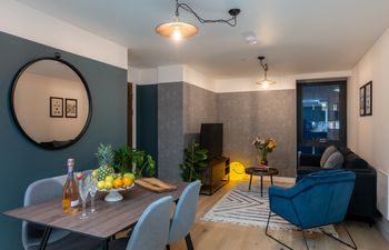 Urban Market Holiday Home
