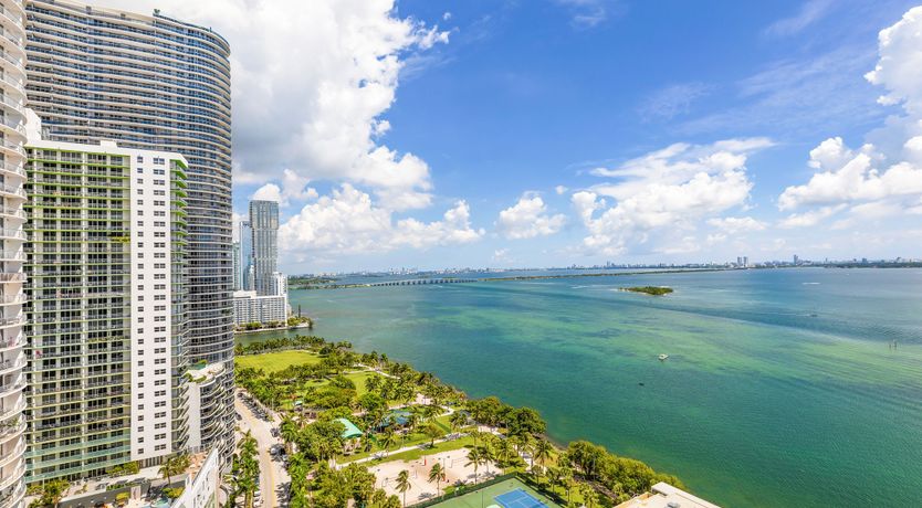 Photo of Miami's Pearl