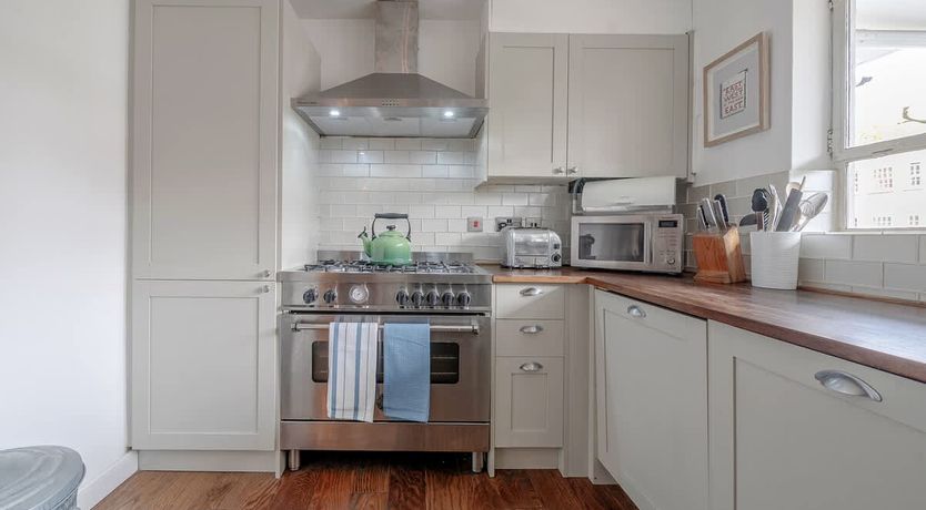 Photo of Notting Hill Views