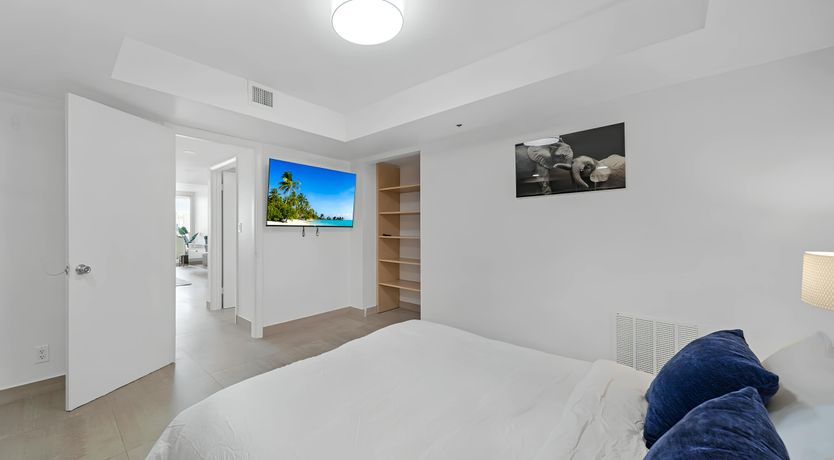 Photo of Biscayne Reflections