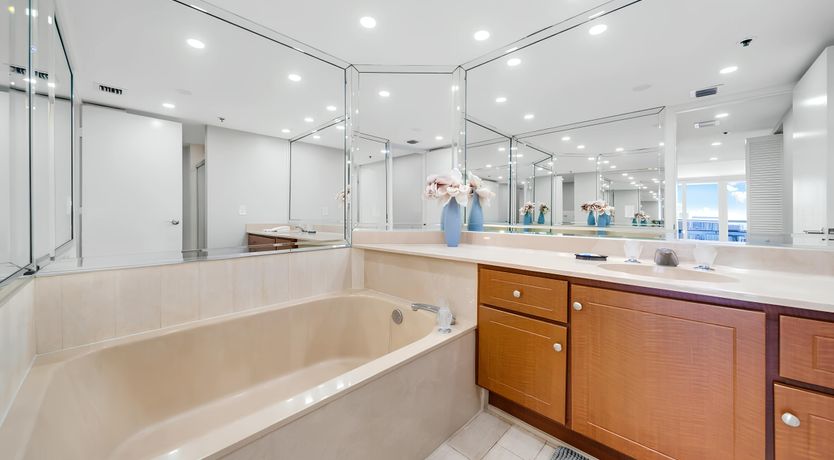 Photo of The Skyline View