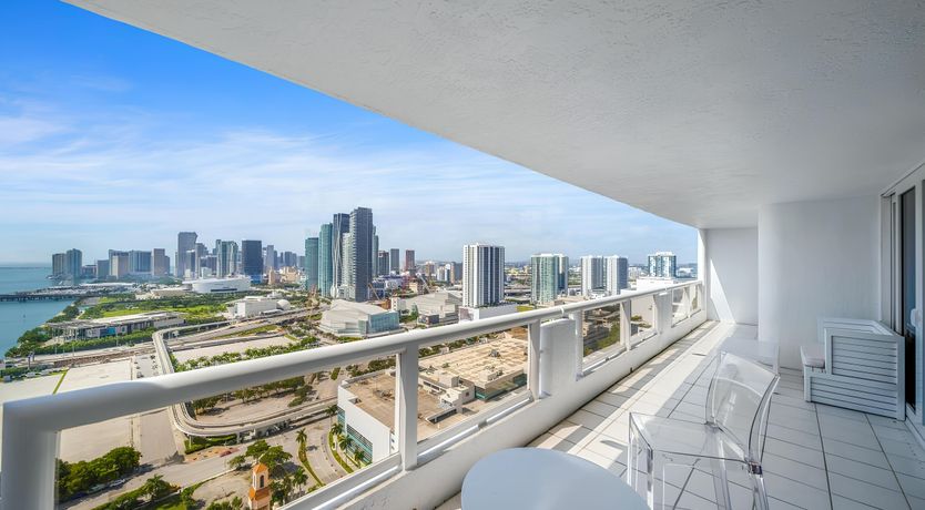 Photo of The Skyline View