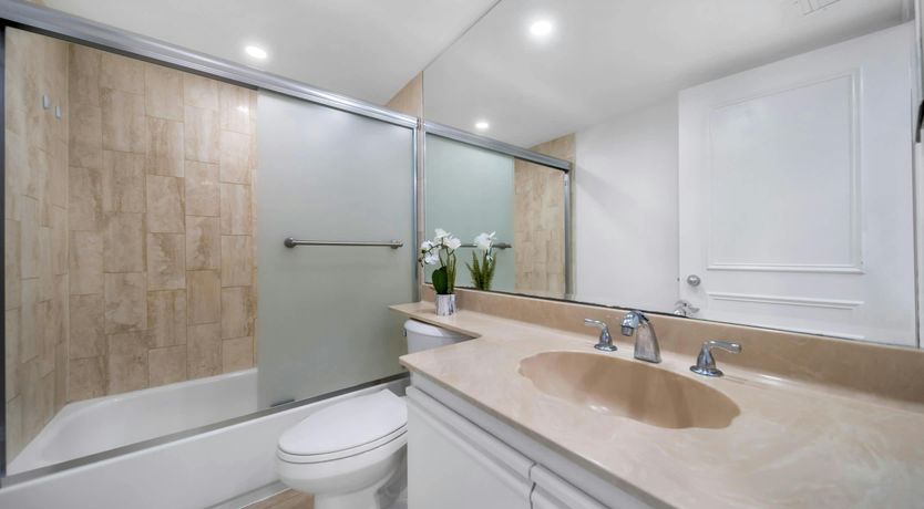 Photo of Miami Skyline View