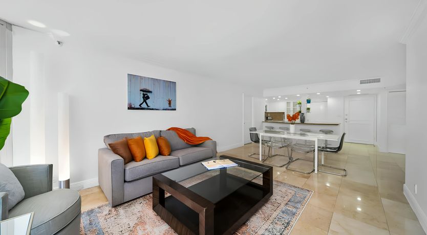 Photo of Miami Skyline View