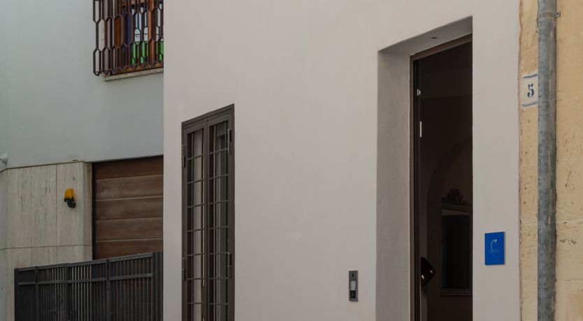 Photo of Old World Beauty