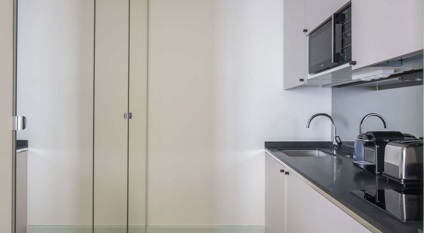 Photo of Jasper & Gold