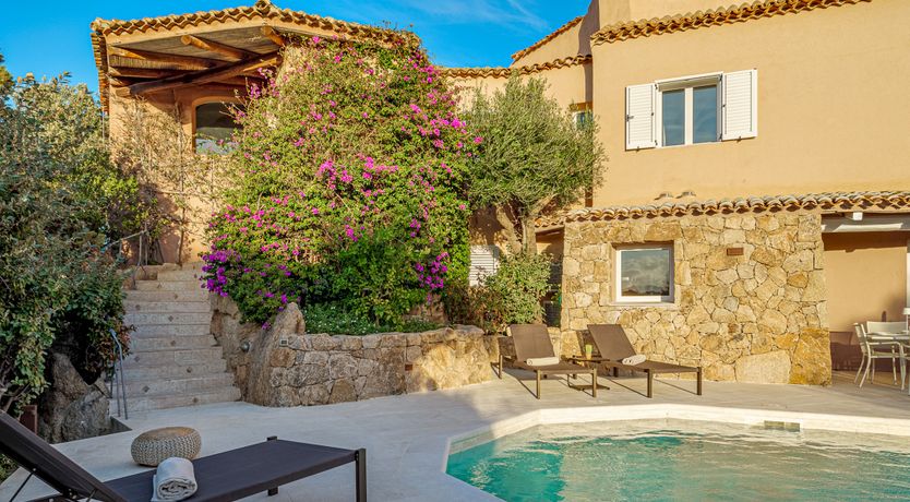 Photo of The Red Verona