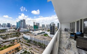 Photo of Vibrant View