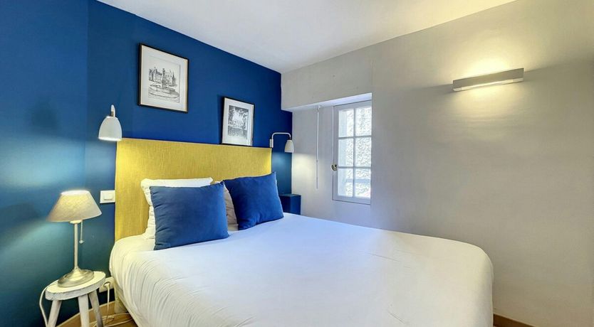 Photo of Cannes Sunshine