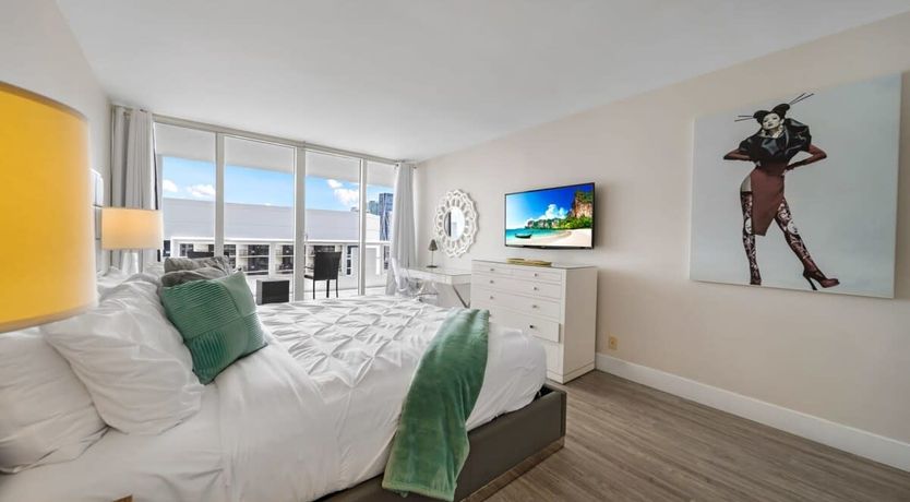 Photo of Skyline Jewel