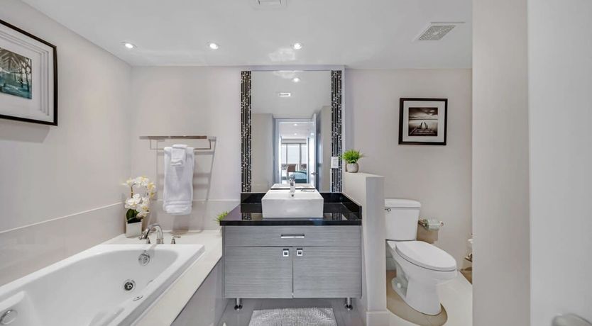 Photo of Skyline Jewel