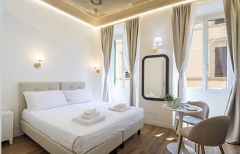 The Lyre Goddess Holiday Home