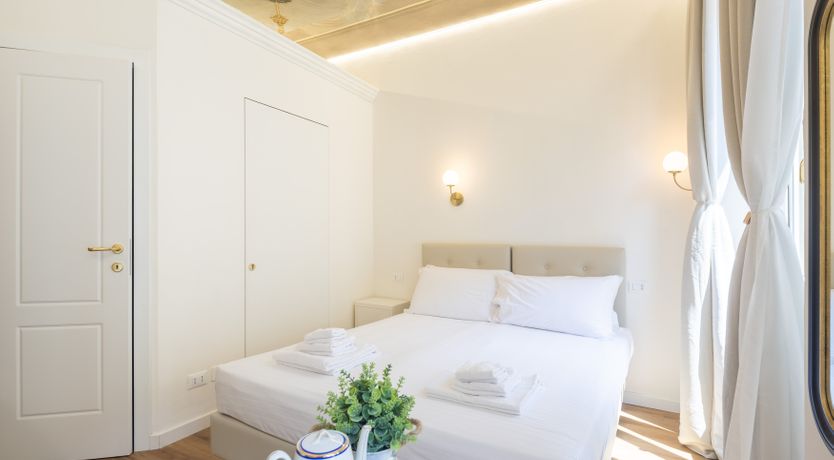 Photo of The Lyre Goddess