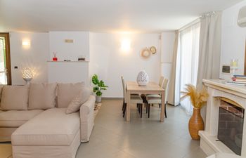Olive Hill Holiday Home