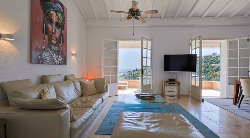 Photo of Coastal Villa