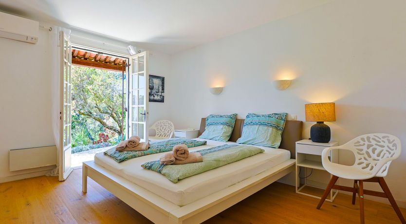 Photo of Coastal Villa