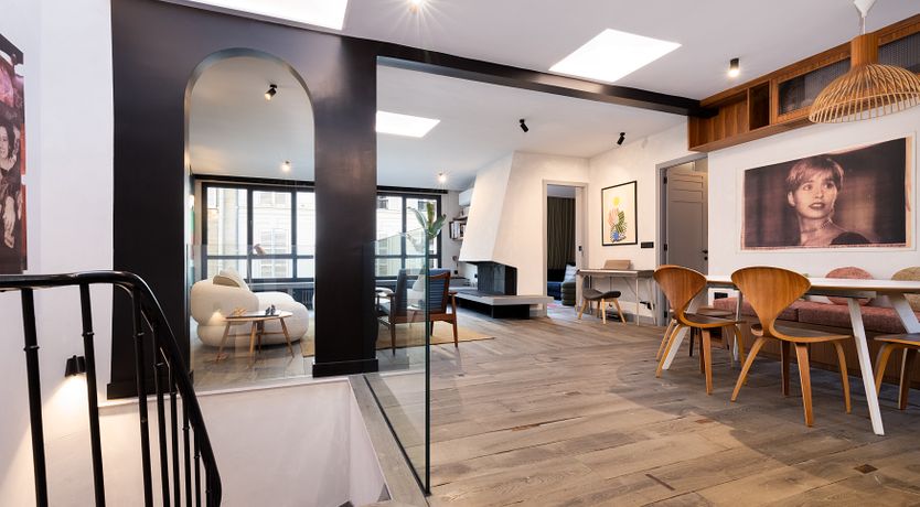 Photo of The Elegant Place