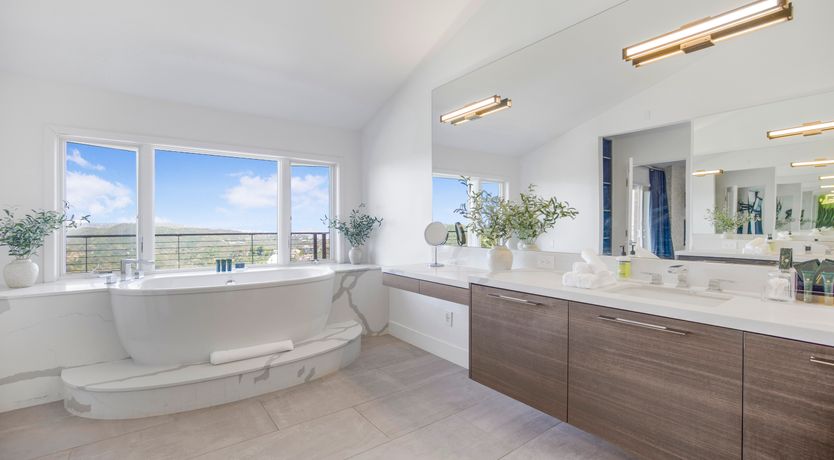 Photo of Canyon Horizon